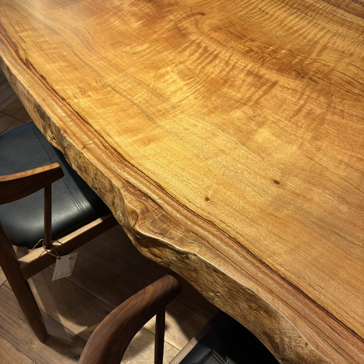 一枚板　タブ / 椨(杢)　33-7　(W170cm)