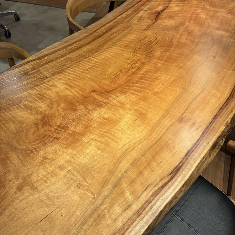 一枚板　タブ / 椨(杢)　33-7　(W170cm)