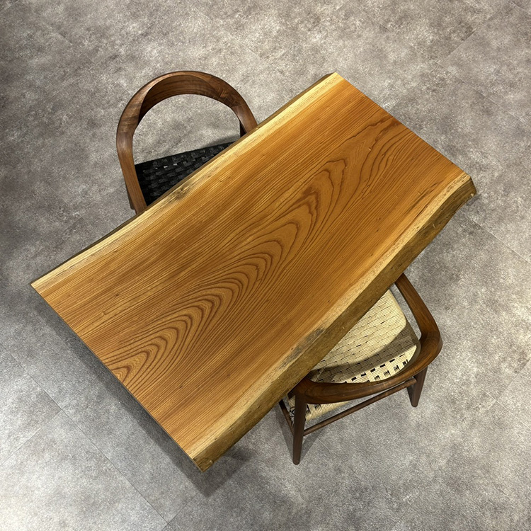 一枚板　ケヤキ　630-10-2　(W130cm)　ローテーブル