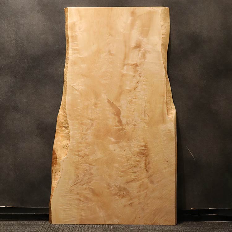 【SOLD OUT】一枚板　トチ(杢)　K-GM-2201-1600　(W160cm)