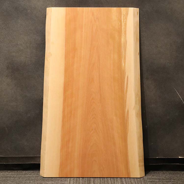 【SOLD OUT】一枚板　マカバ / 真樺　5395-10-1　(W110cm)　ローテーブル