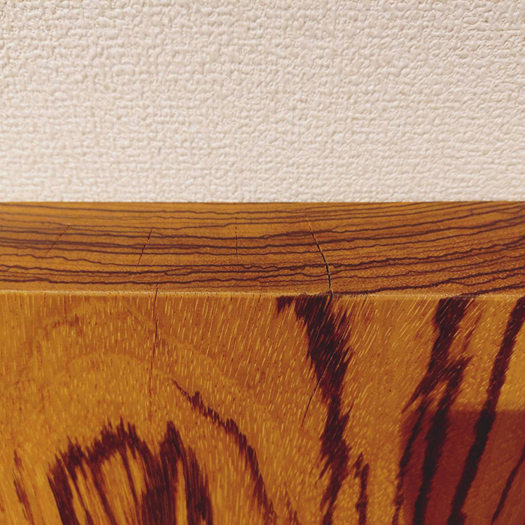 一枚板　ゼブラウッド　513-1/2-10-2　(W130cm)　ローテーブル