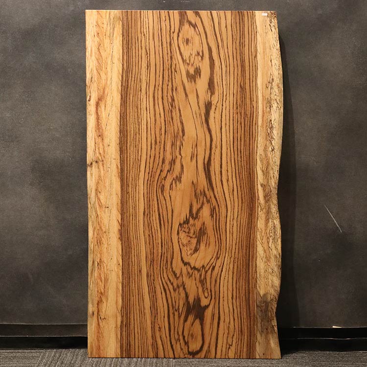 【SOLD OUT】一枚板　ゼブラウッド　513-1/2-2-1　(W130cm)　ローテーブル