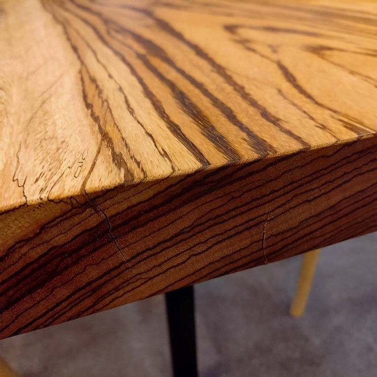 一枚板　ゼブラウッド　513-1/2-2-2　(W135cm)　ローテーブル