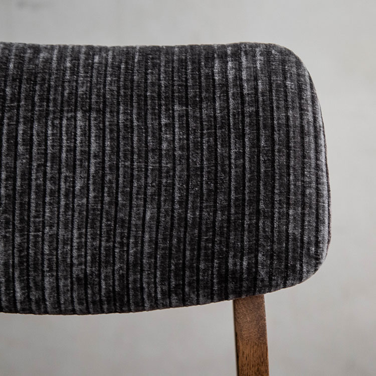 パッド ダイニングチェア