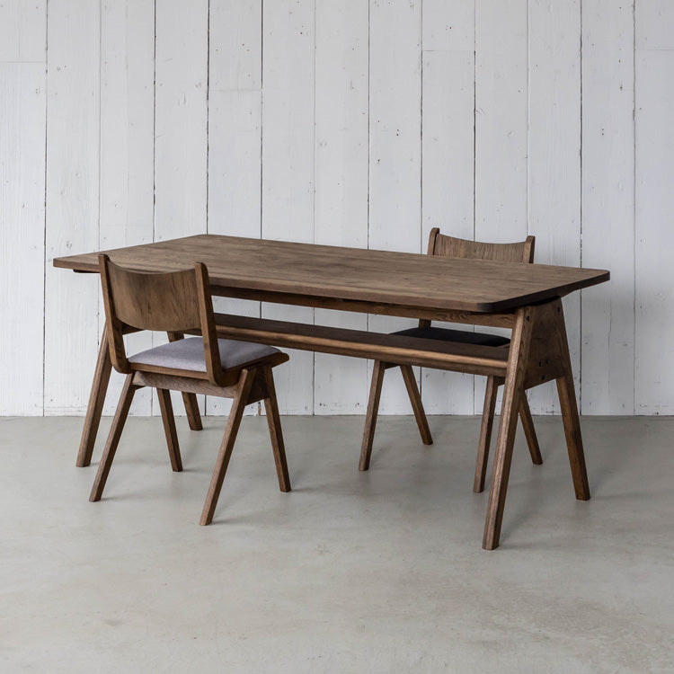 ライド ダイニングテーブル