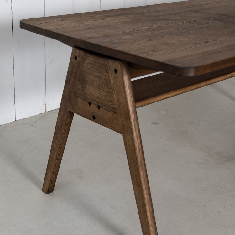 ライド ダイニングテーブル