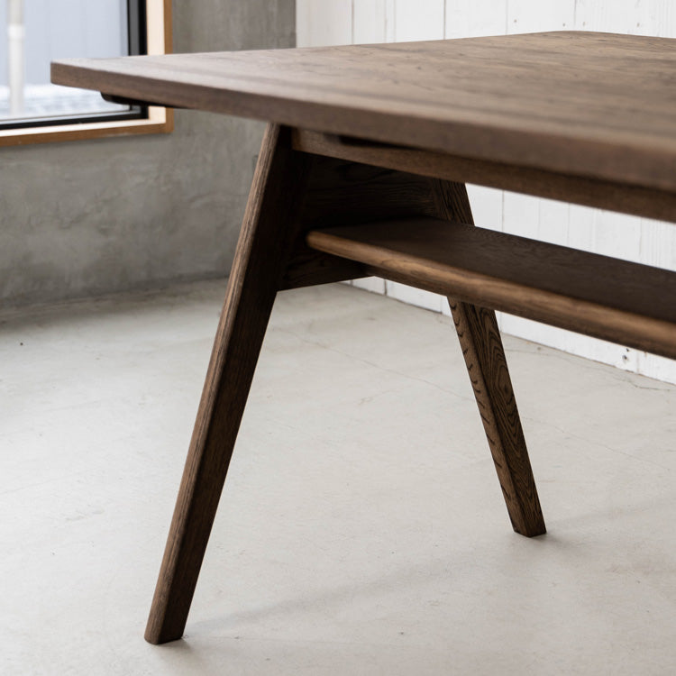 ライド ダイニングテーブル