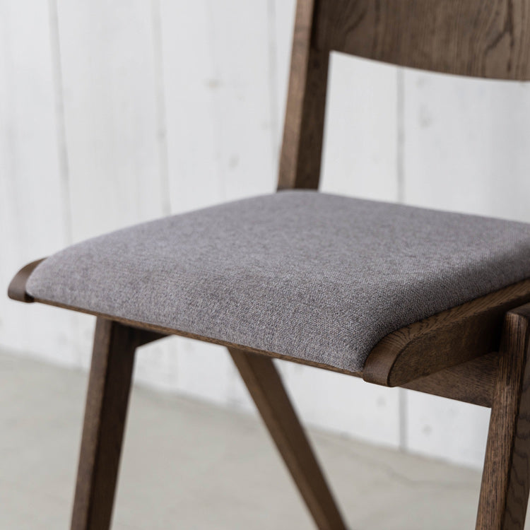 ハイド ダイニングチェア