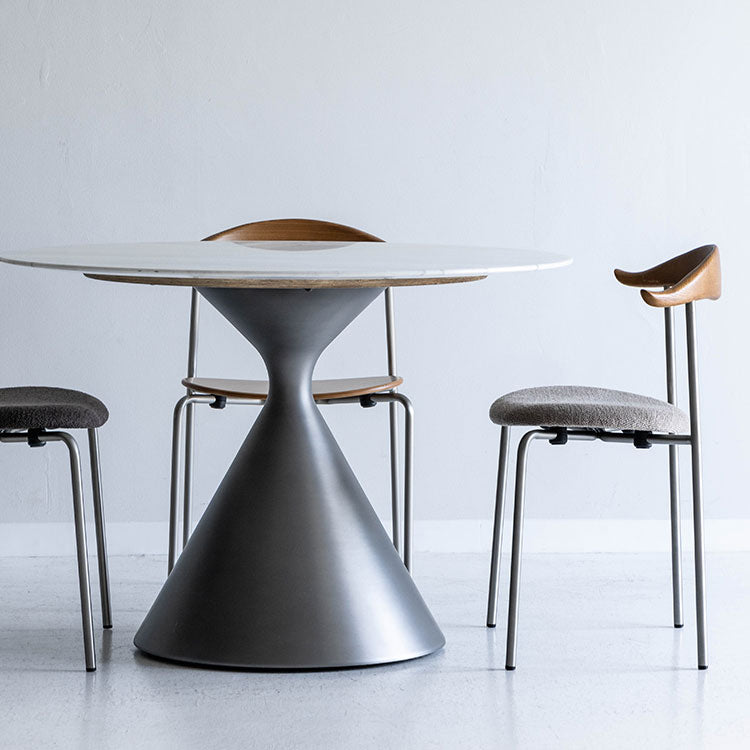 ビクタ ダイニングテーブル