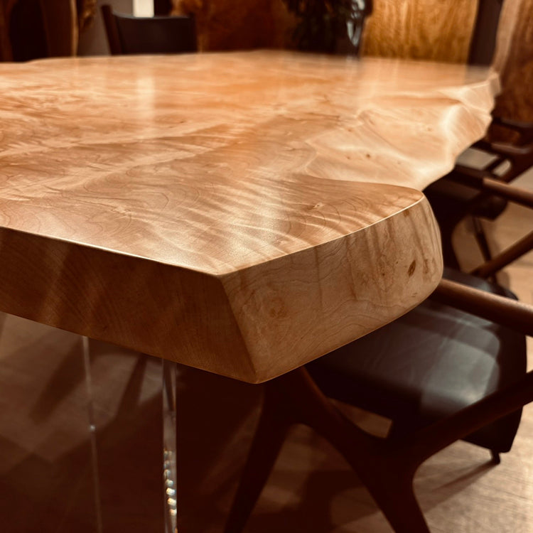 【SOLD OUT】一枚板　トチ / 栃(杢)　1025-12　(W220cm)