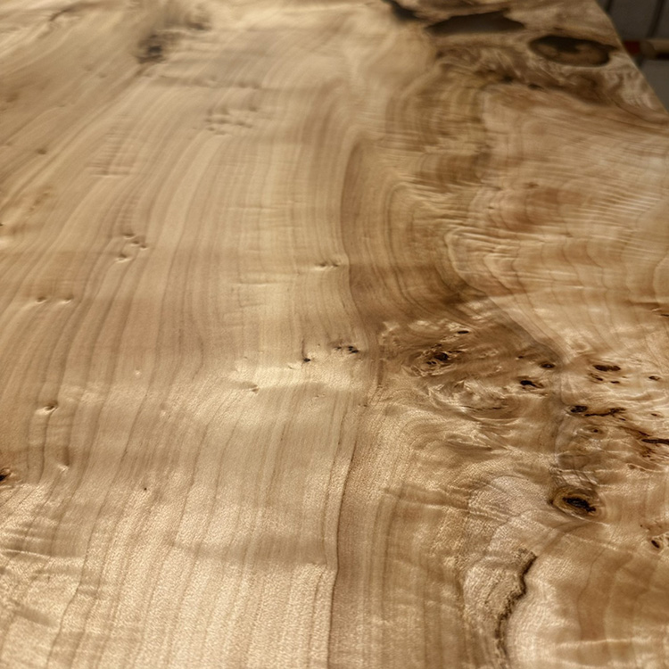 一枚板　ポプラ(杢)　720-3　(W240cm)