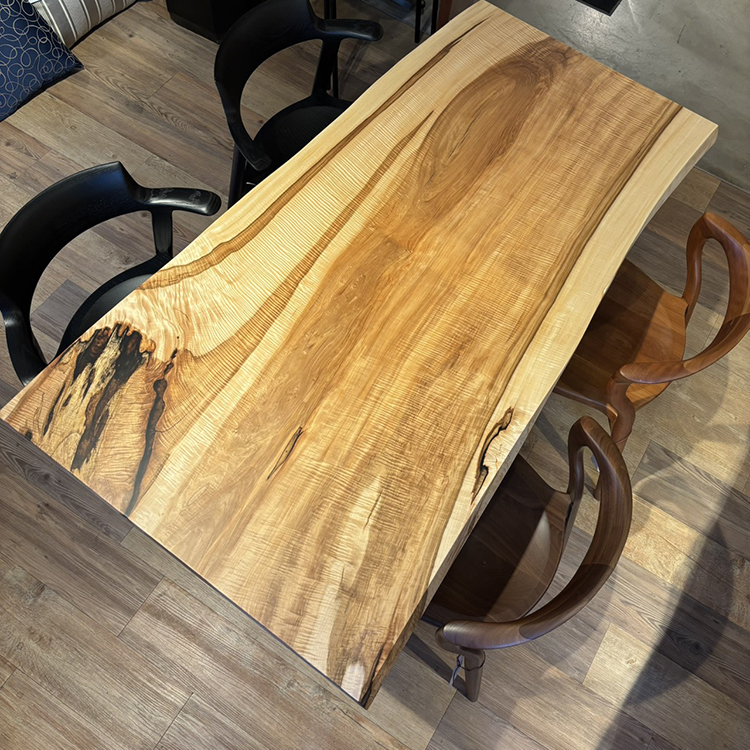 一枚板　トチ / 栃(杢)　505-5　(W160cm)