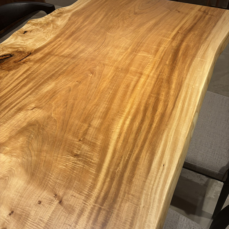 一枚板　トチ / 栃(杢)　523-27　(W160cm)