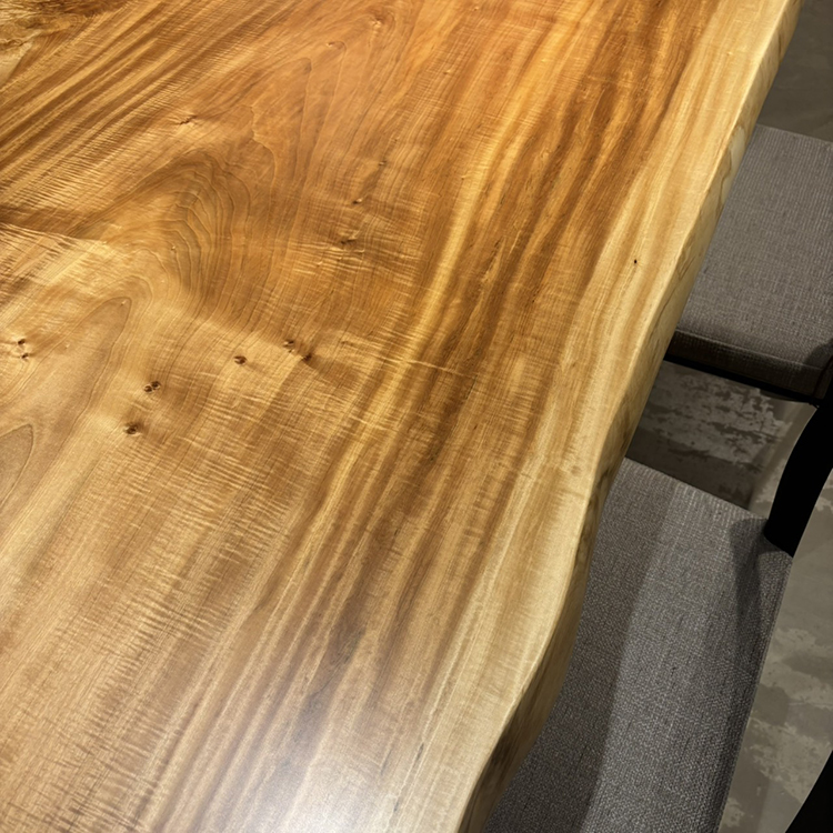 一枚板　トチ / 栃(杢)　523-27　(W160cm)