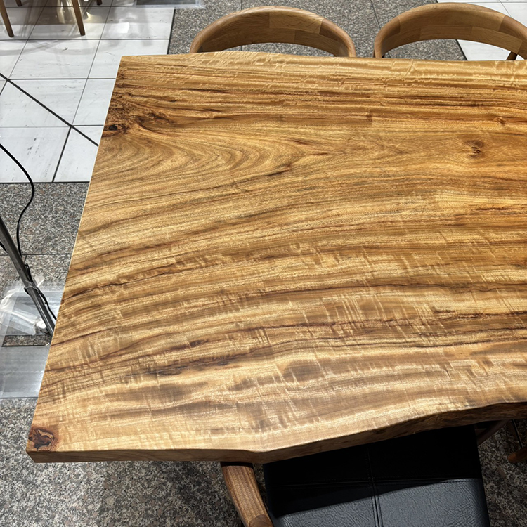 一枚板　クス / 楠　2162-7　(W260cm)