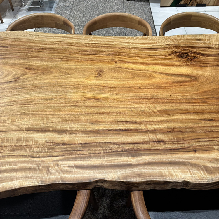 一枚板　クス / 楠　2162-7　(W260cm)