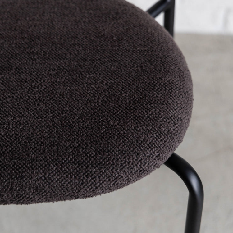 ラウル ダイニングチェア ブラック脚