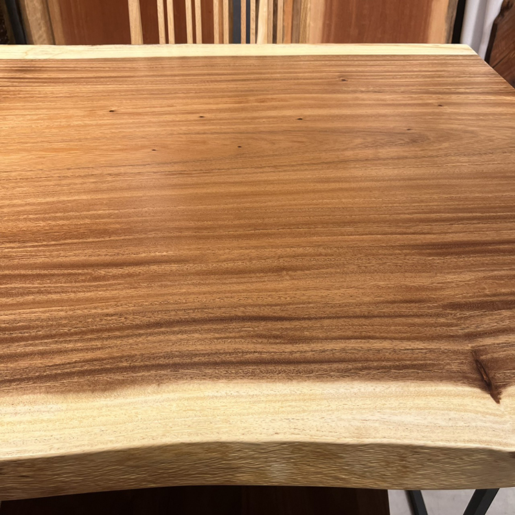 一枚板　モンキーポッド　276-8-1　(W180cm)