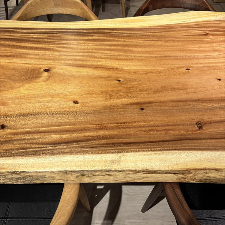 一枚板　モンキーポッド　275-11-1　(W190cm)