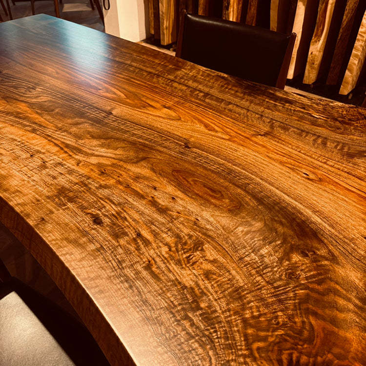 【SOLD OUT】一枚板　バストゥーンウォールナット　P12-6　(W240cm)