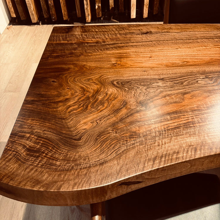 【SOLD OUT】一枚板　バストゥーンウォールナット　P12-6　(W240cm)