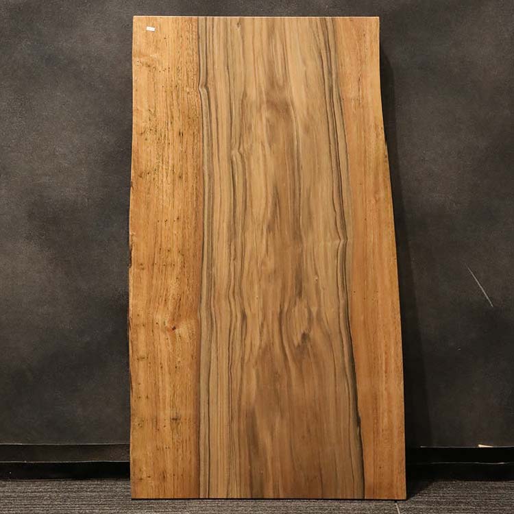 一枚板　パプアニューギニアウォールナット　248-37-1　(W120cm)　ローテーブル