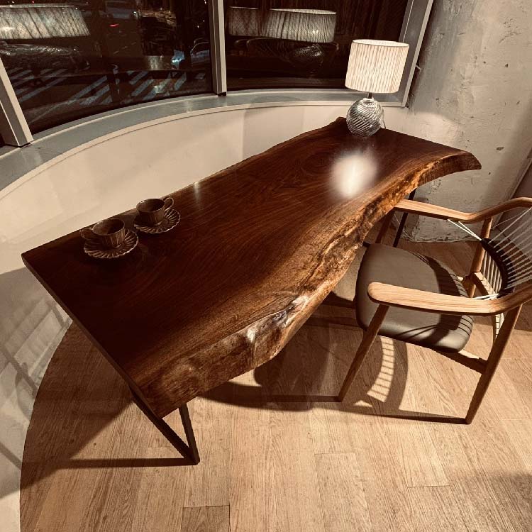 【SOLD OUT】一枚板　ウォールナット　25364-3（W175cm）