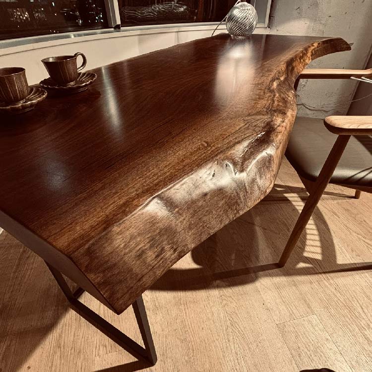 【SOLD OUT】一枚板　ウォールナット　25364-3（W175cm）