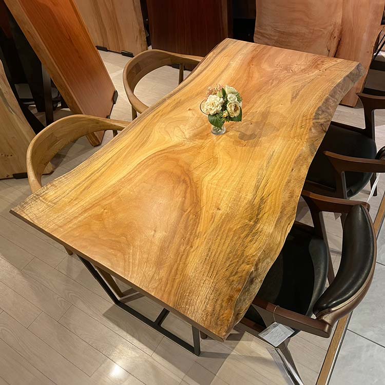 【SOLD OUT】一枚板　クス / 楠　5607-9-1　(W150cm)　ダイニングテーブル