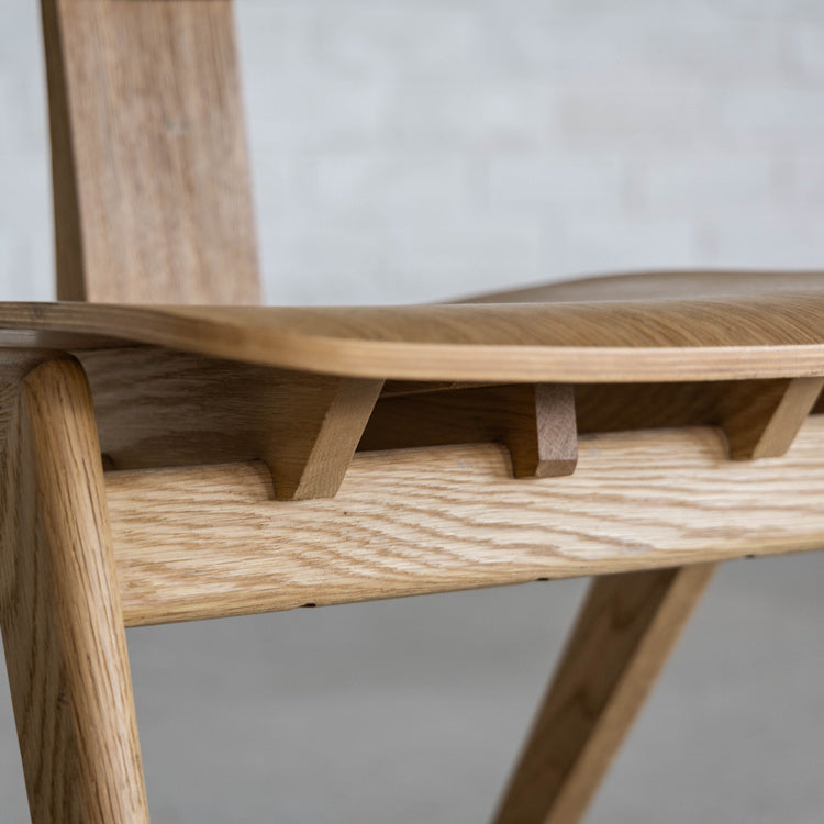 ファクタ ダイニングチェア