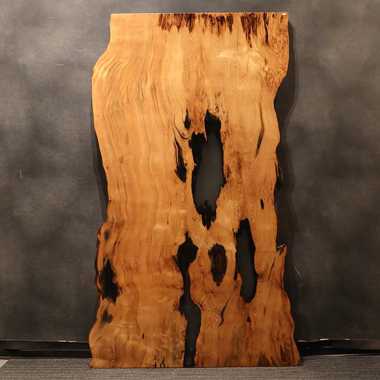 一枚板　ヤクスギ / 屋久杉(杢)　1-3　(W210cm)