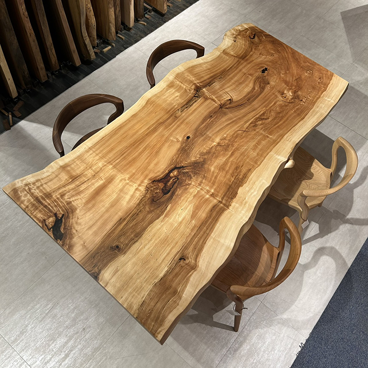 一枚板　トチ / 栃(杢)　1058-12　(W210cm)