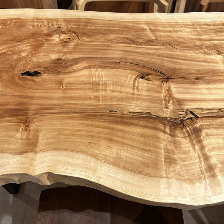 一枚板　トチ / 栃(杢)　1058-12　(W210cm)