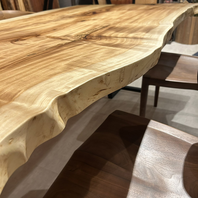 一枚板　トチ / 栃(杢)　1058-12　(W210cm)