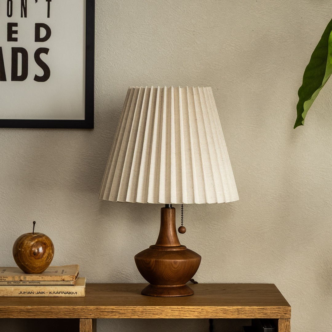 ペルナ テーブルランプ