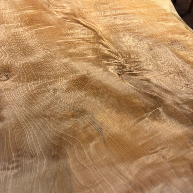 【SOLD OUT】一枚板　トチ / 栃(杢)　K-GM-2203-360-1　(W130cm)