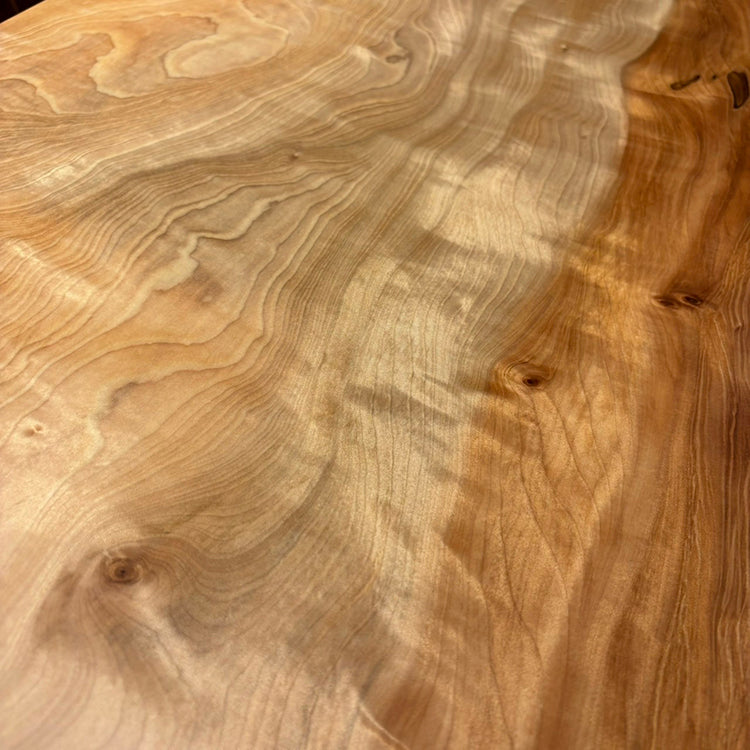 【SOLD OUT】一枚板　トチ / 栃(杢)　K-GM-2203-360-2　(W130cm)