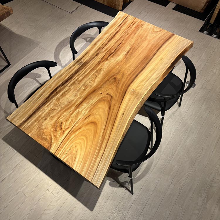 一枚板　クス / 楠(杢)　2316-10　(W150cm)