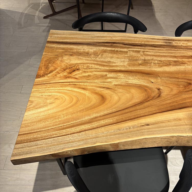 一枚板　クス / 楠(杢)　2316-10　(W150cm)