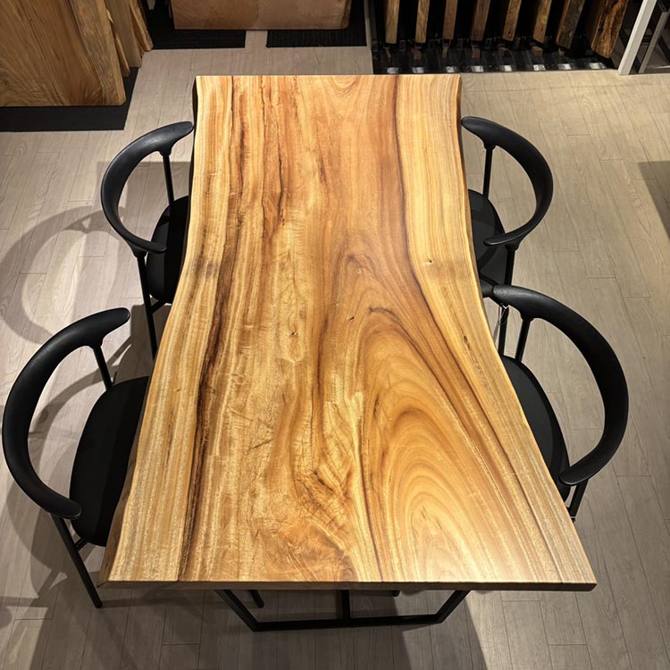 一枚板　クス / 楠(杢)　2316-10　(W150cm)