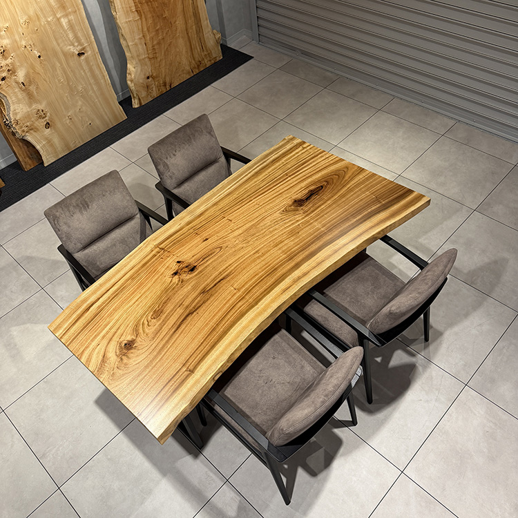 一枚板　クス / 楠　2579-8　(W180cm)