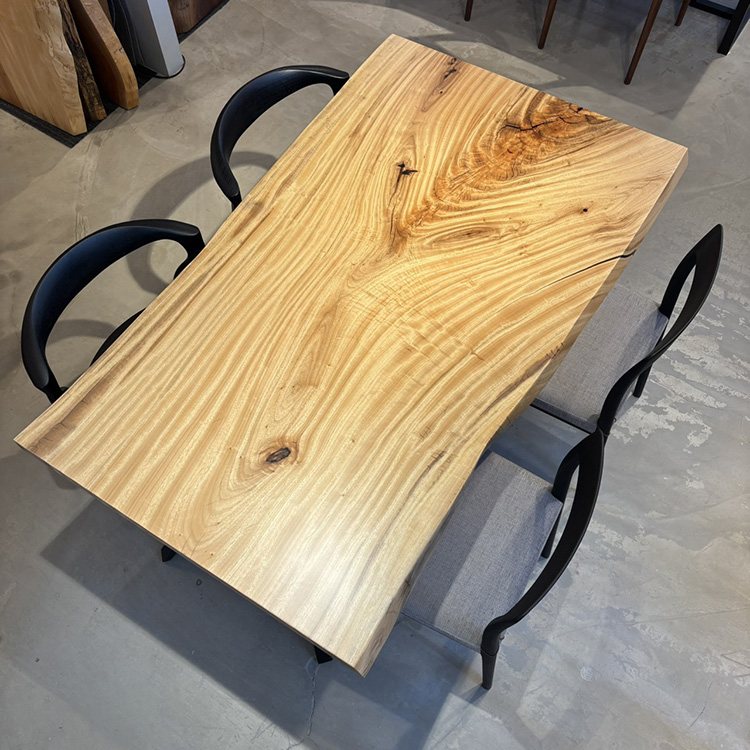 一枚板　クス / 楠　5441-26　(W150cm)