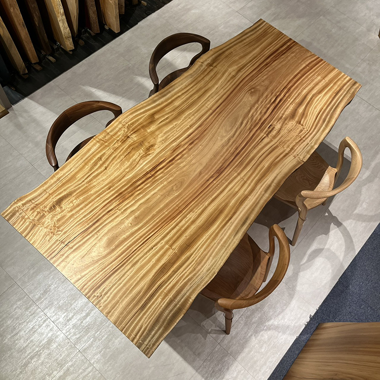 一枚板　クス / 楠　2981-9　(W210cm)