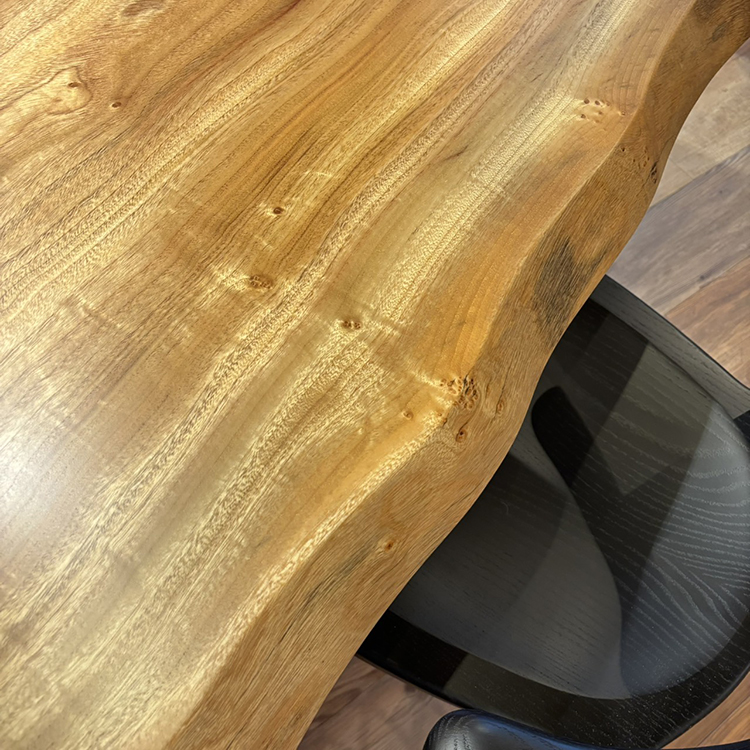 一枚板　クス / 楠　2981-13　(W130cm)