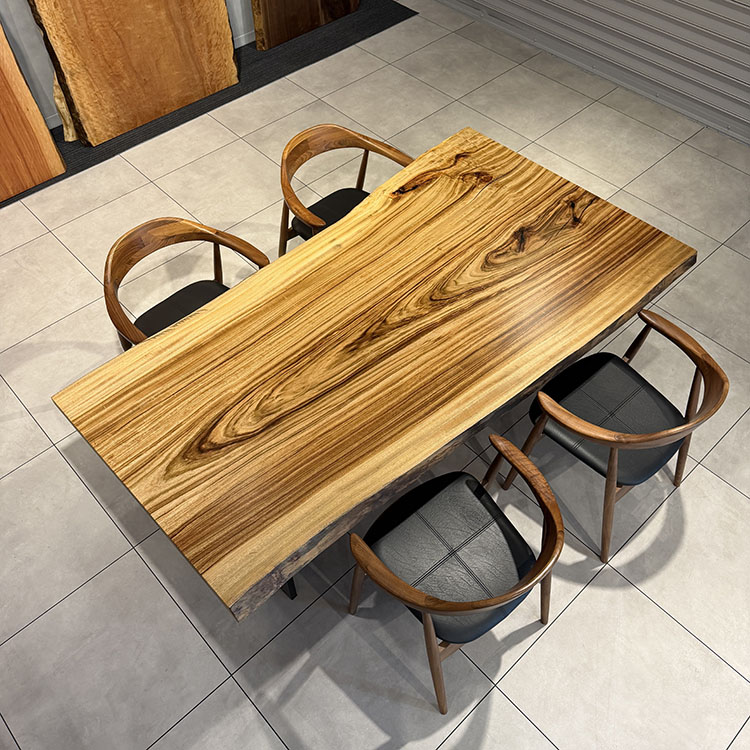 一枚板テーブル　クス / 楠　2985-8　(W200cm)