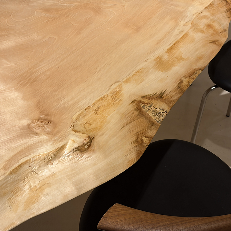 一枚板　トチ / 栃(杢)　K-GM-2202-1519　(W240cm)