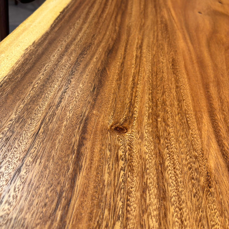 【SOLD OUT】一枚板　モンキーポッド　300-4-2　(W180cm)