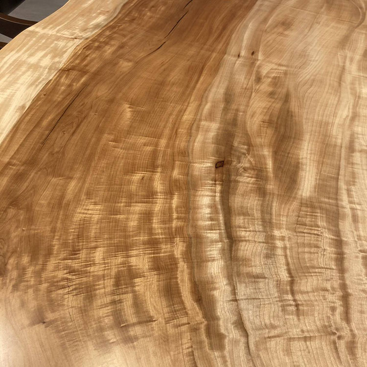 一枚板　トチ / 栃　K-GM-2201-1604　(W180cm)