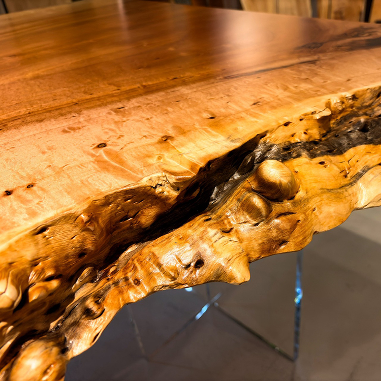 一枚板　トチ / 栃(杢)　K-CN-2106-6　(W280cm)